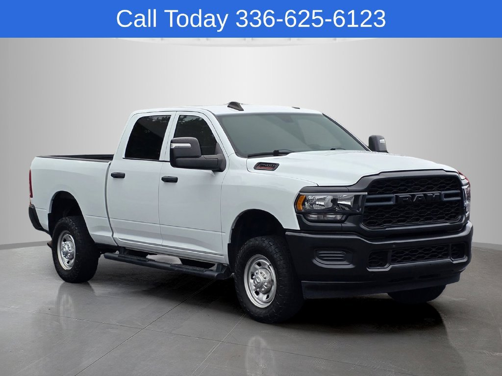 Used 2024 RAM 2500 Tradesman AWD/4WD image 3