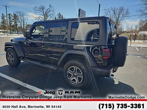 Used 2021 Jeep Wrangler Unlimited Sport w/ Dual Top Group image 7