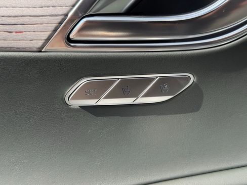 New 2026 Genesis GV80 2.5T Advanced image 28