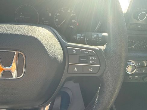 Certified 2025 Honda CR-V EX image 28