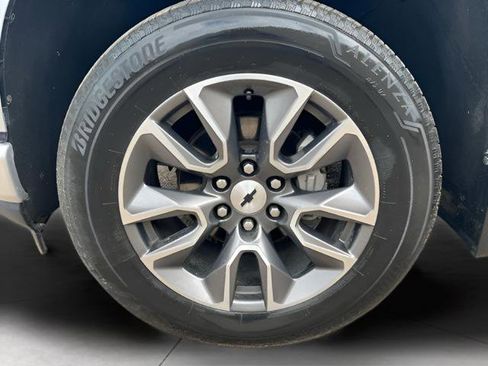 Used 2020 Chevrolet Silverado 1500 RST w/ Texas Edition image 10