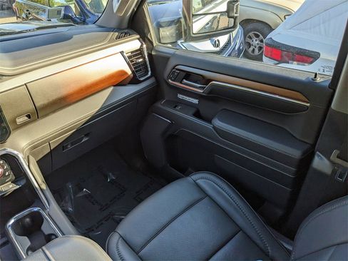 Used 2024 GMC Sierra 1500 Denali w/ Denali Reserve Package image 18