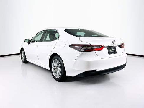 Used 2024 Toyota Camry LE image 5