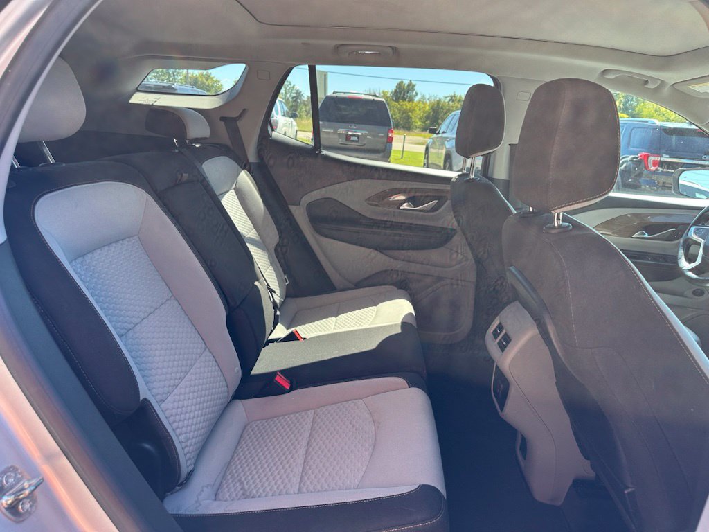Used 2019 GMC Terrain SLE w/ Driver Convenience Package FWD image 34