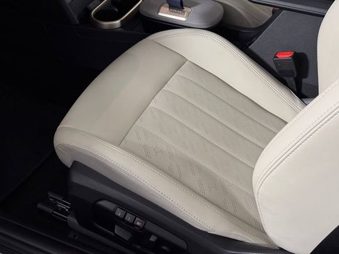 Certified 2025 MINI Cooper S image 18