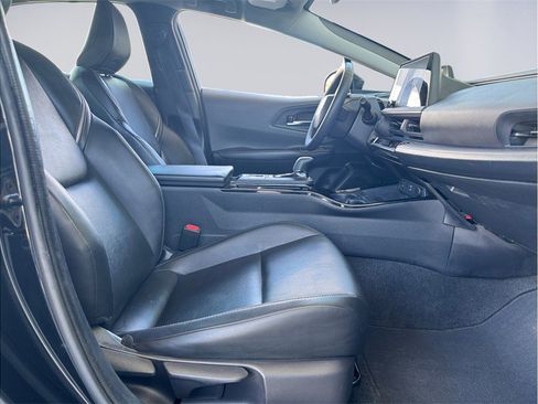 Used 2024 Toyota Prius XLE FWD image 20