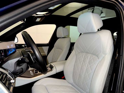 Certified 2024 BMW X5 xDrive40i w/ Premium Package image 20