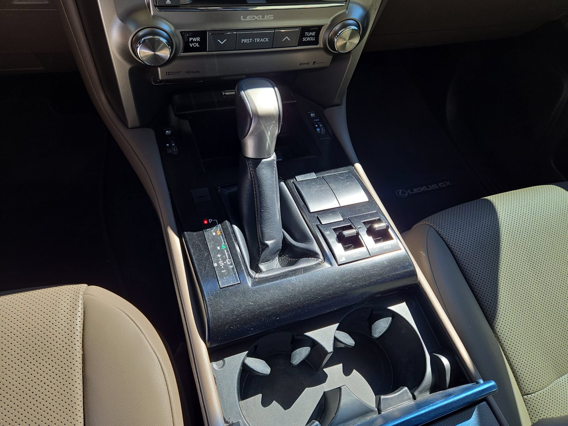 Used 2021 Lexus GX 460 Premium w/ Premium Package AWD/4WD image 22