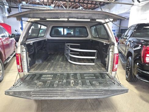 Used 2017 Ford F150 XLT w/ Equipment Group 302A Luxury image 8