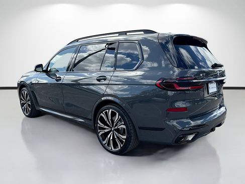 New 2026 BMW X7 xDrive40i w/ Executive Package image 5