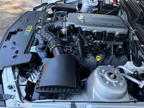 Used 2009 Ford Mustang GT RWD image 71