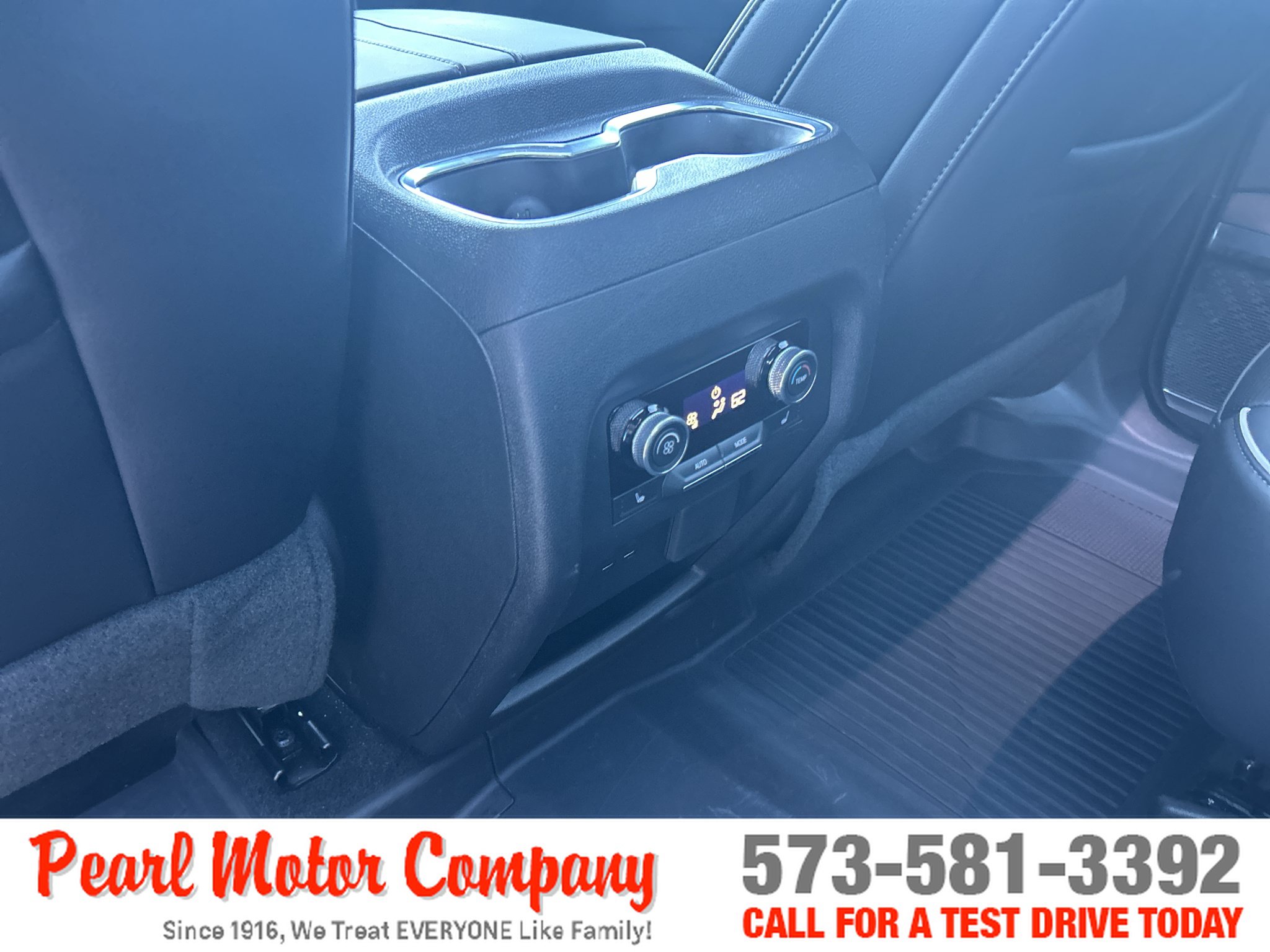Used 2026 Buick Enclave Avenir w/ Super Cruise Package AWD/4WD image 23