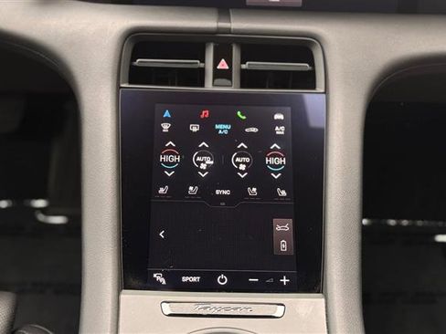 Used 2023 Porsche Taycan w/ Premium Package image 23