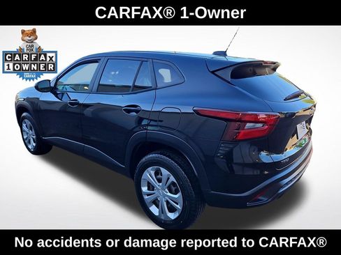 Used 2024 Chevrolet Trax LS FWD image 4