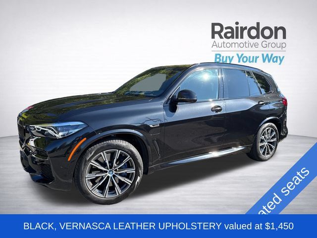 Used 2022 BMW X5 xDrive45e w/ M Sport Package AWD/4WD image 3