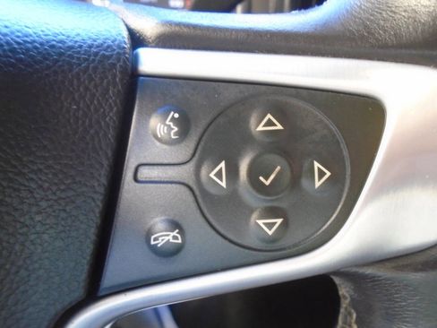 Used 2015 GMC Sierra 1500 SLE w/ SLE Value Package image 46