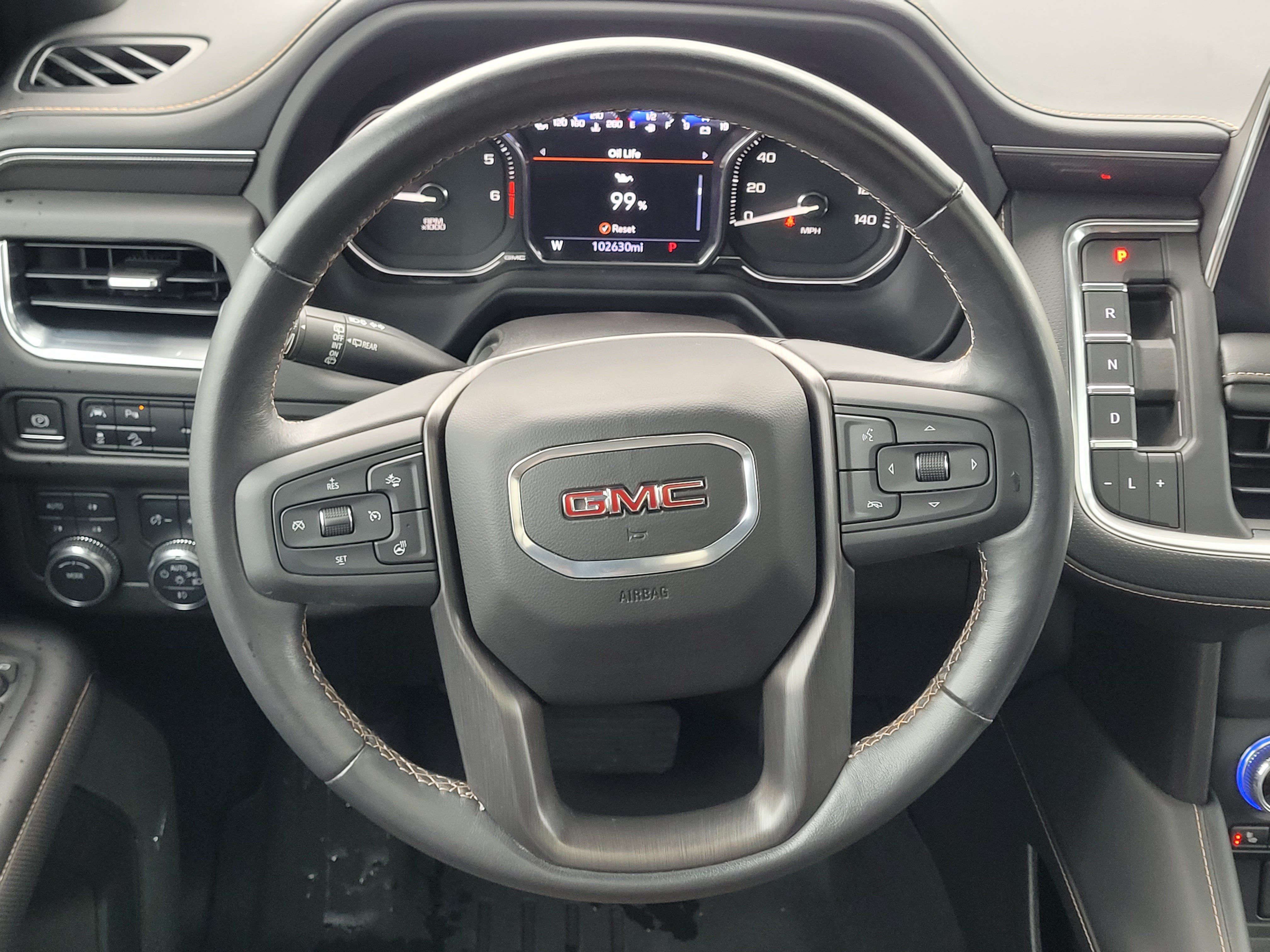 Used 2021 GMC Yukon XL AT4 w/ Rear Media and Nav Package AWD/4WD image 9