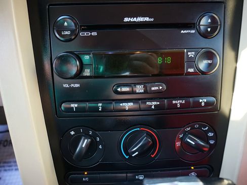 Used 2007 Ford Mustang Coupe image 22