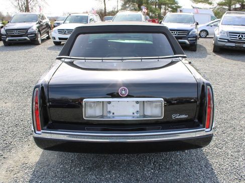 Used 1995 Cadillac De Ville Sedan FWD image 8