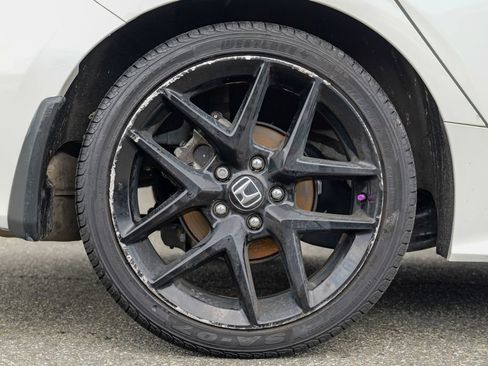 Used 2023 Honda Civic Sport image 13
