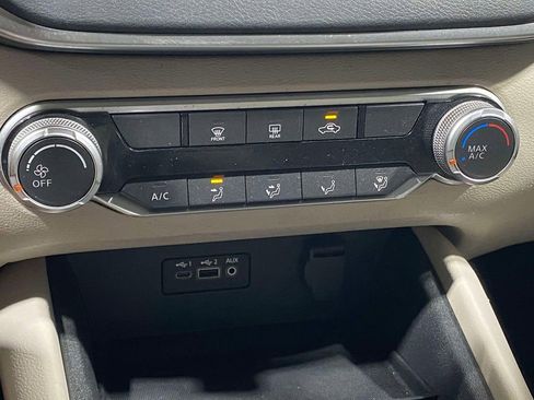 Used 2020 Nissan Altima 2.5 S FWD image 29