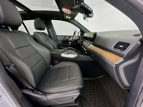 Certified 2025 Mercedes-Benz GLE 350 4MATIC image 31