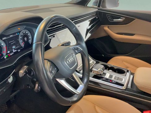 Used 2021 Audi Q7 2.0T Premium Plus w/ Executive Package AWD/4WD image 21