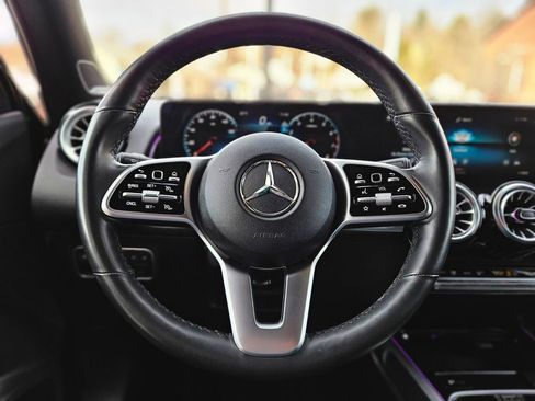 Certified 2023 Mercedes-Benz GLB 250 4MATIC w/ Premium Package image 24