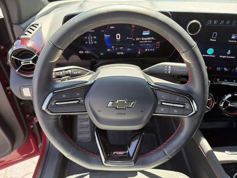 Certified 2025 Chevrolet Blazer EV RS AWD/4WD image 31