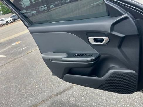 Certified 2025 Kia K4 FWD image 15