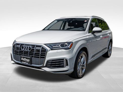 Used 2023 Audi Q7 3.0T Premium Plus AWD/4WD image 12