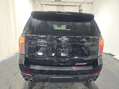 Used 2026 Chevrolet Tahoe RST w/ Comfort Package AWD/4WD image 6