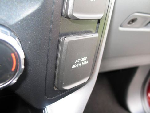 Used 2022 Ford F150 XLT w/ Equipment Group 302A High AWD/4WD image 46
