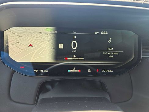 Used 2025 Land Rover Range Rover Sport SE image 27