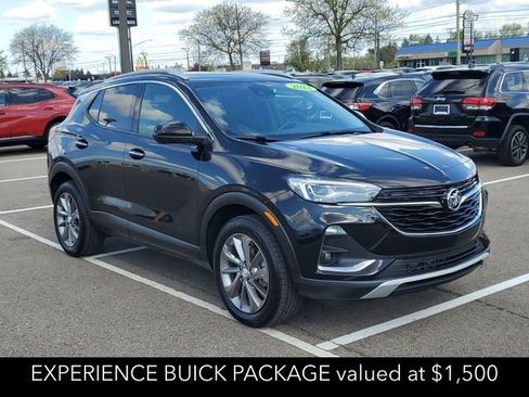 Used 2023 Buick Encore GX Essence w/ Experience Buick Package AWD/4WD image 3
