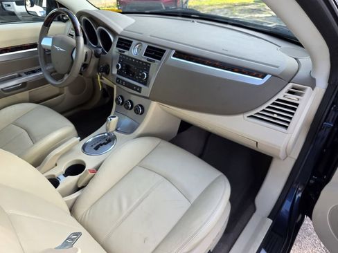 Used 2008 Chrysler Sebring Limited w/ Luxury Group FWD image 10