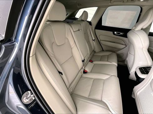 New 2026 Volvo XC60 B5 Ultra w/ Climate Package AWD/4WD image 6