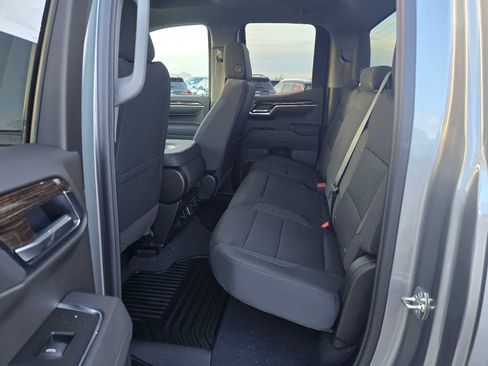 New 2026 GMC Sierra 1500 Elevation image 16
