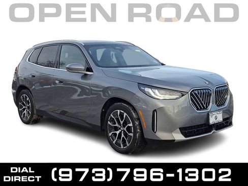 Used 2025 BMW X3 xDrive30i w/ Premium Package image 1