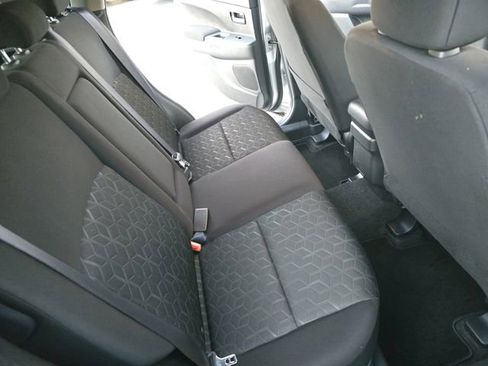 Used 2025 Mitsubishi Outlander Sport SE image 11