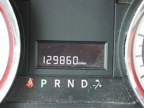 Used 2013 Dodge Grand Caravan American Value Package w/ UConnect Hands-Free Group FWD image 11