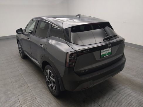 Used 2025 Nissan Kicks SV FWD image 5