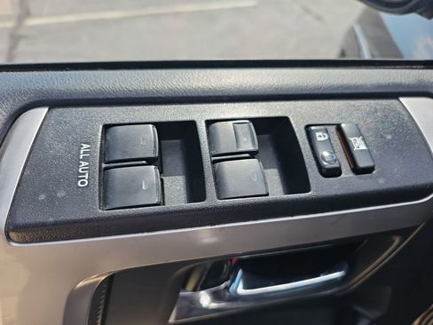 Used 2016 Toyota 4Runner SR5 Premium RWD image 12