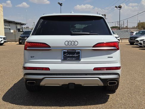 Used 2025 Audi Q7 3.0T Premium Plus AWD/4WD image 12