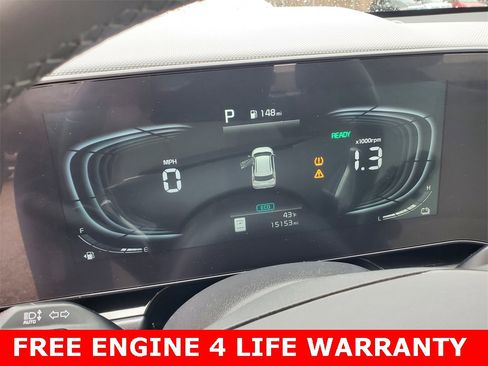 Certified 2024 Kia Niro EX image 15