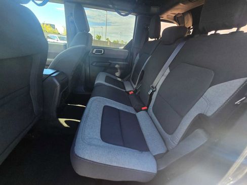 Used 2023 Ford Bronco Big Bend AWD/4WD image 16