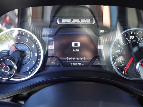 Used 2023 RAM 1500 Laramie AWD/4WD image 59