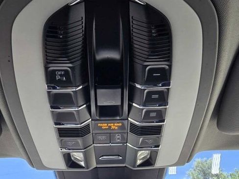 Used 2016 Porsche Panamera 4 AWD/4WD image 25