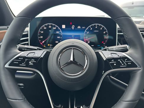 New 2026 Mercedes-Benz E 350 Sedan image 23