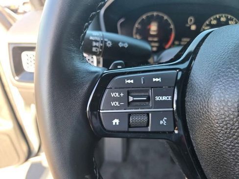 Used 2025 Honda Civic Sport image 22